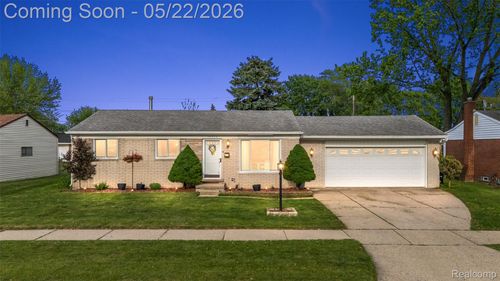 34564 Whittaker St, Clinton Township, MI, 48035-3381 | Card Image