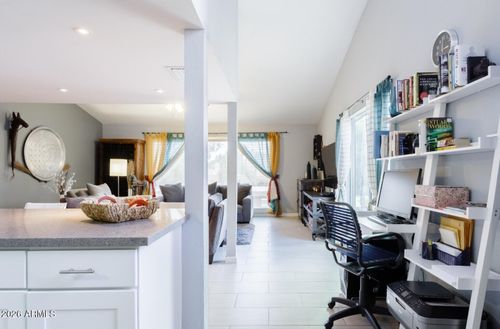 8-7921 E San Miguel Ave, Scottsdale, AZ, 85250-6558 | Card Image