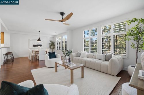 418-438 W Grand Ave, Oakland, CA, 94612-2326 | Card Image