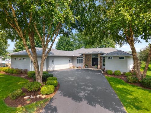 817 Fairground Circle Dr, Oregon, IL, 61061-1246 | Card Image