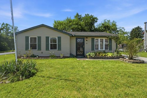 1565 Rock Creek Dr, Grove City, OH, 43123-1621 | Card Image
