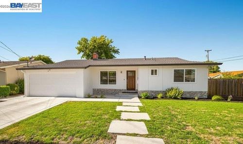 7527 Frederiksen Ln, Dublin, CA, 94568-1650 | Card Image