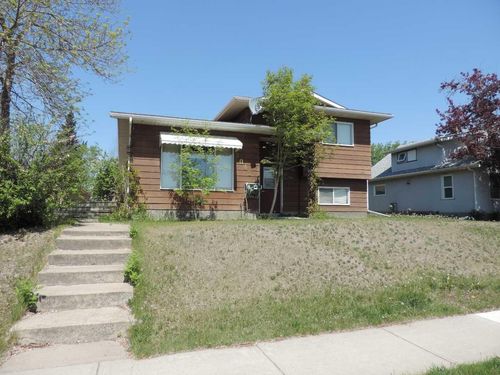 5042 51 Avenue, Rimbey, AB, T0C2J0 | Card Image