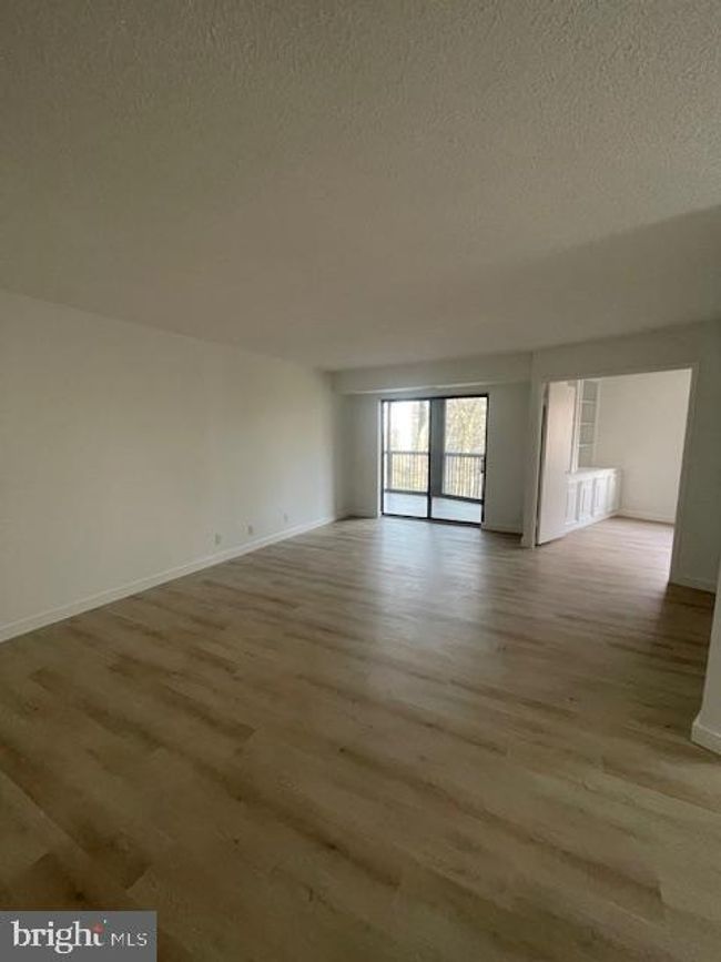 APT-114 - 5903 Mount Eagle Dr, Condo with 2 bedrooms, 2 bathrooms and null parking in ALEXANDRIA VA | Image 27