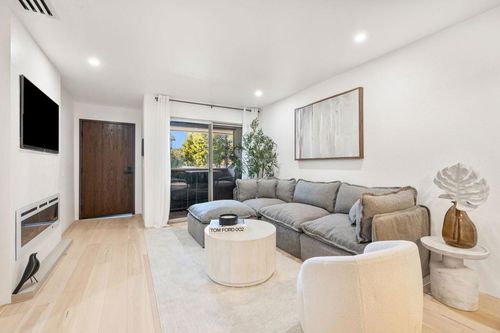 unit-203-2857 N Los Felices Rd, Palm Springs, CA, 92262-0637 | Card Image