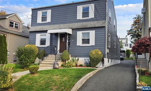 238 High St, North Arlington, NJ, 07031-5718 | Card Image