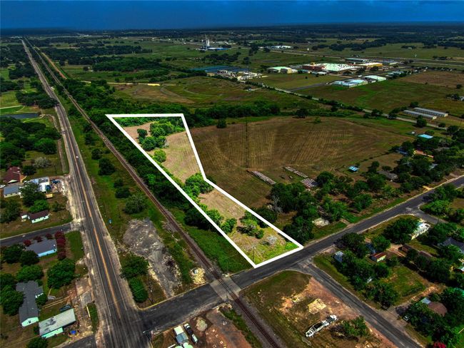 10 S East St, Home with 0 bedrooms, 0 bathrooms and null parking in Weimar TX | Image 12