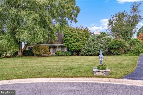 104 Cameron Dr, Hockessin, DE, 19707-9684 | Card Image
