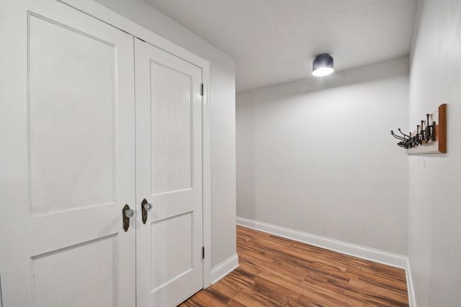 26-web-or-mls-Como Ave-1106-026.jpg | Image 20