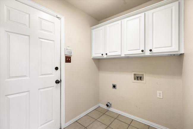 8013 Springmoss Dr, House other with 3 bedrooms, 2 bathrooms and null parking in Plano TX | Image 18
