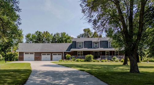 131 Fern Rd, Thief River Falls, MN, 56701-3801 | Card Image