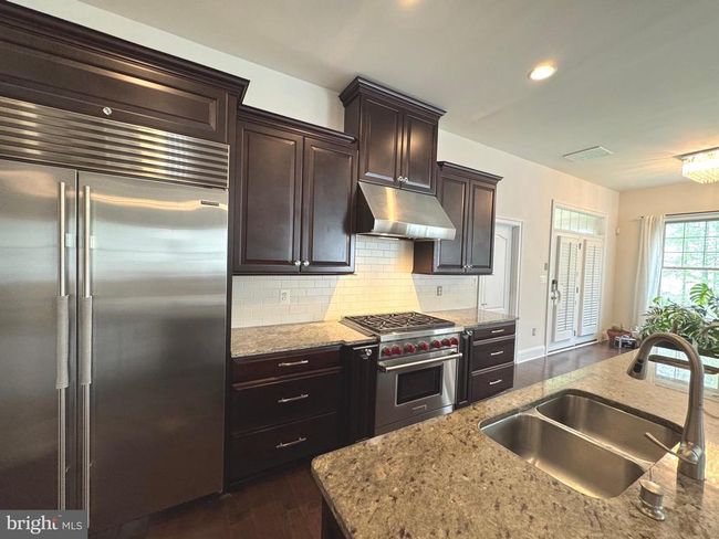 24814 Barrington Grove Ct, House other with 5 bedrooms, 5 bathrooms and null parking in Aldie VA | Image 52