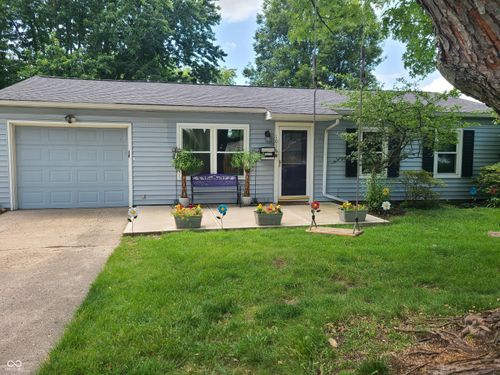 1016 N Noble St, Greenfield, IN, 46140-1247 | Card Image