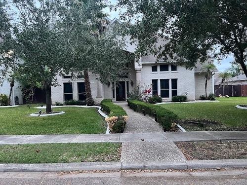 3101 Santa Olivia St, Mission, TX, 78572-7647 | Card Image