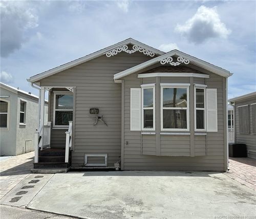 1154 Nettles Blvd, Jensen Beach, FL, 34957-3388 | Card Image