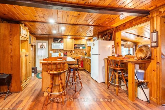 24 Lake Rd, House other with 2 bedrooms, 1 bathrooms and 2 parking in Selkirk ON | Image 14