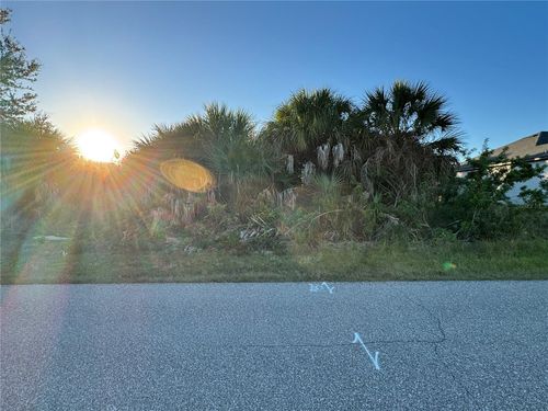 9453 Galaxie Cir, PORT CHARLOTTE, FL, 33981-4048 | Card Image