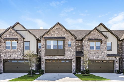 5460 Sandstone Dr, Garland, TX, 75043-5346 | Card Image