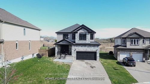 13 Brookfield Crt, Ingersoll, ON, N5C0C4 | Card Image