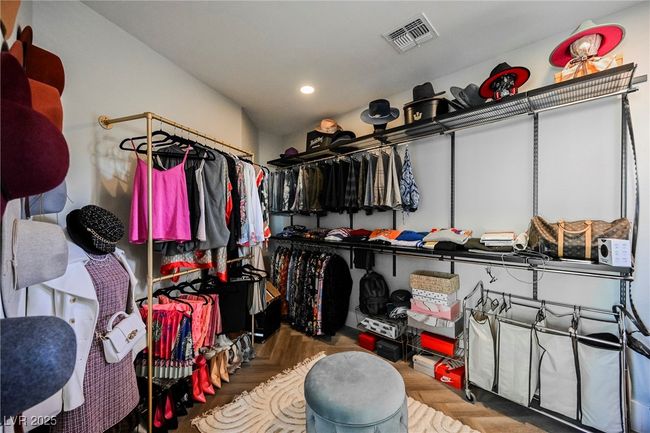Master Bedroom Spacious Closet | Image 53