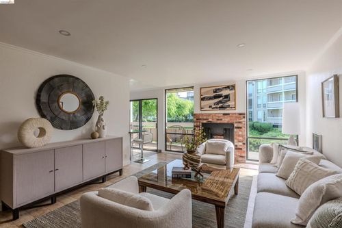 113-1171 Compass Ln, Foster City, CA, 94404-3421 | Card Image