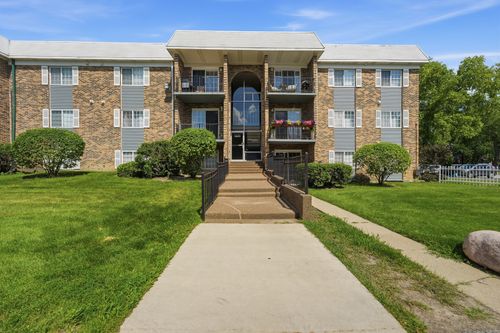 215-1621 Windsor Dr, Arlington Heights, IL, 60004-4156 | Card Image