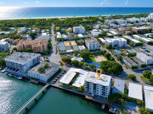 2b-8024 Tatum Waterway Dr, Miami Beach, FL, 33141-5309 | Card Image