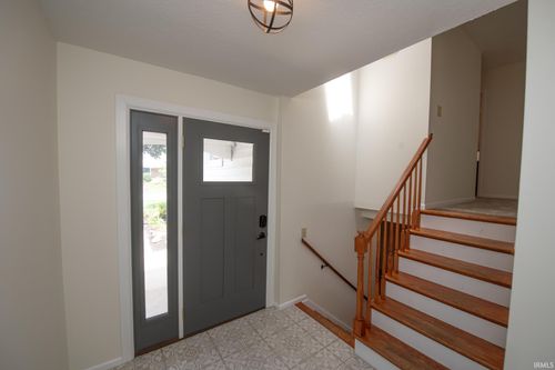 2834 Barlow St, West Lafayette, IN, 47906-1516 | Card Image