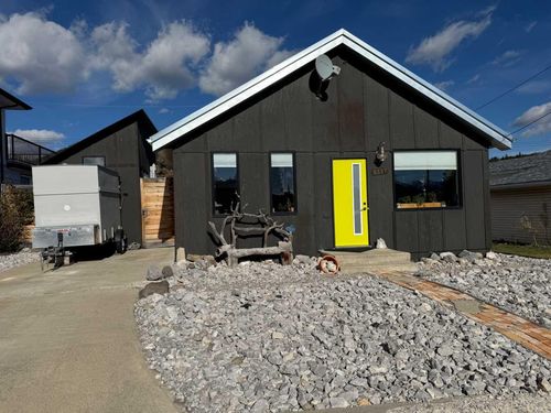 8137 21 Ave, Coleman, AB, T0K0M0 | Card Image