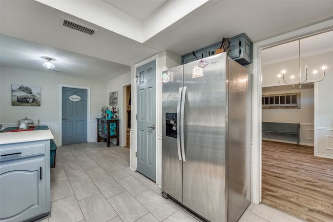 2221 Cliffside Dr, House other with 4 bedrooms, 2 bathrooms and null parking in Plano TX | Image 18