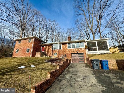 6334 Cavalier Corridor, FALLS CHURCH, VA, 22044-1301 | Card Image