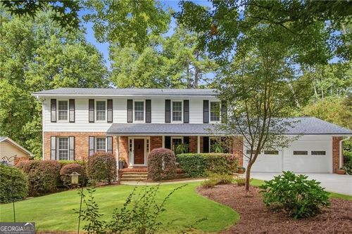 4301 Huntington Cir, Dunwoody, GA, 30338-6607 | Card Image