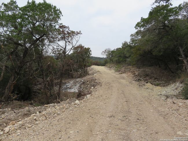 LOT 304-306 Deer Trl, Home with 0 bedrooms, 0 bathrooms and null parking in Pipe Creek TX | Image 10