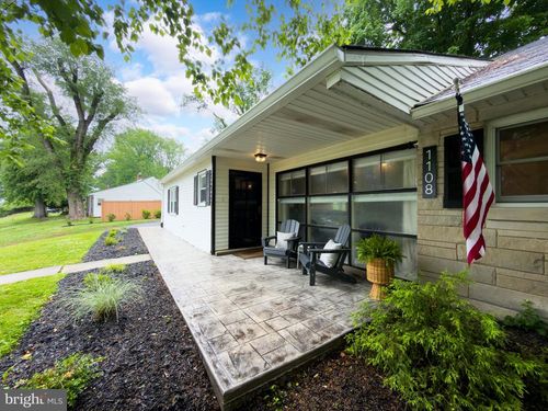 1108 Cromwell Rd, GLENSIDE, PA, 19038-7422 | Card Image