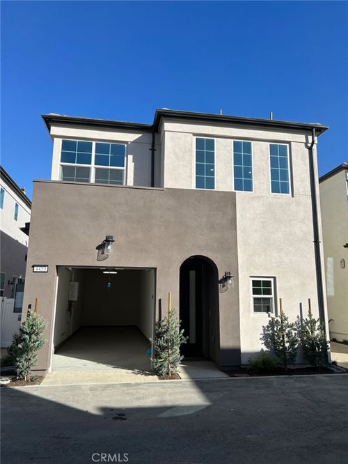 4453 S Bryant Paseo, Ontario, CA, 91762-7325 | Card Image