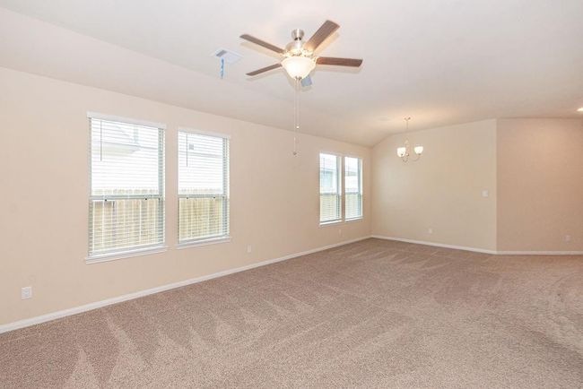 14657 E Pine Heart Dr, House other with 3 bedrooms, 2 bathrooms and 2 parking in Conroe TX | Image 6