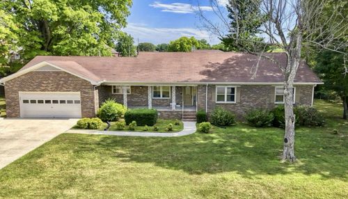 208 Jeffrey Dr, Fayetteville, TN, 37334-3712 | Card Image