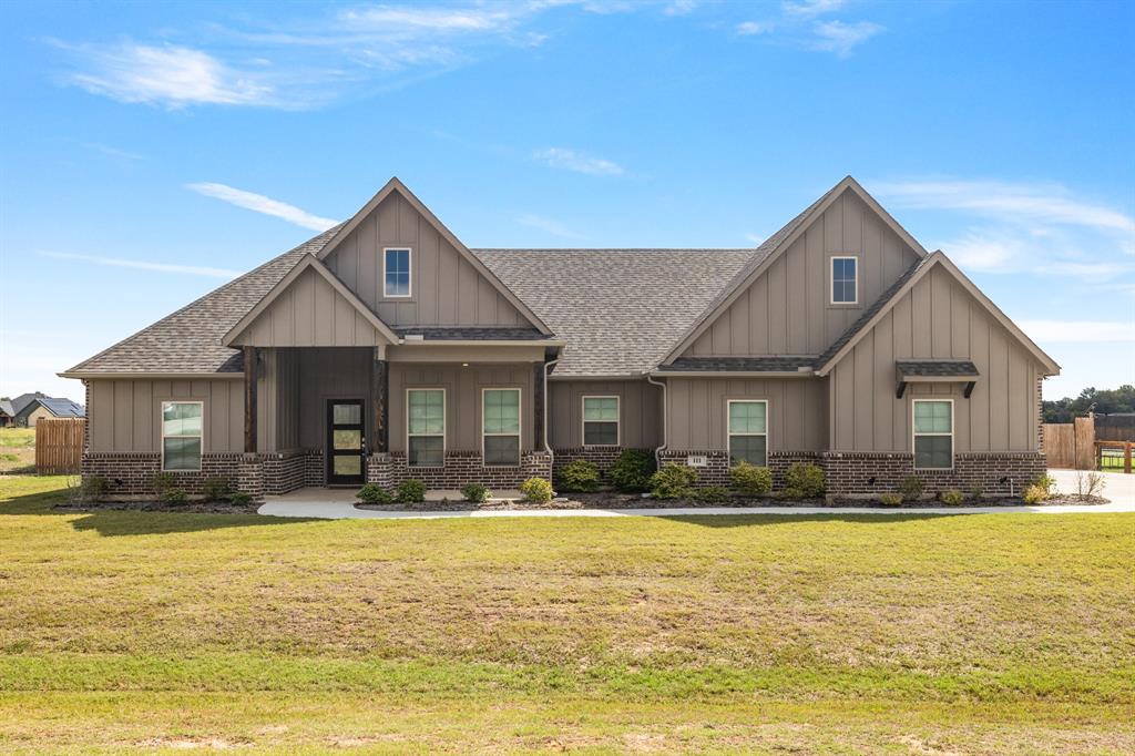 Moreland St, Paradise, TX 76073