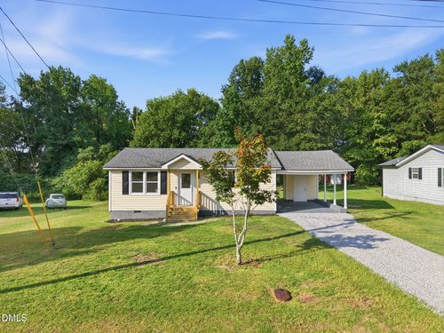 1409 Tulip St, Clayton, NC, 27520-2035 | Card Image