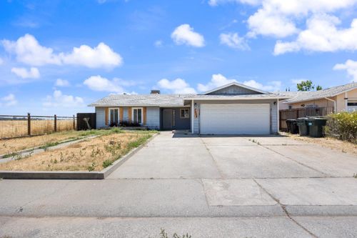 7608 Milldale Cir, Elverta, CA, 95626-9794 | Card Image