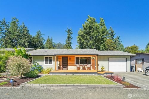 1202 Eleanor Ct, Steilacoom, WA, 98388-3852 | Card Image