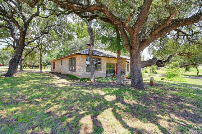 1214 (LOT 21) 13 Th St, House other with 3 bedrooms, 2 bathrooms and null parking in Blanco TX | Image 22