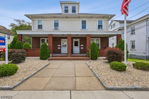 apt-2-215 Speedwell Ave, Morristown, NJ, 07960-2987 | Card Image