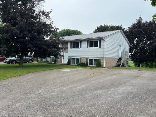 1-13 Montclair Cres, Simcoe, ON, N3Y4P1 | Card Image
