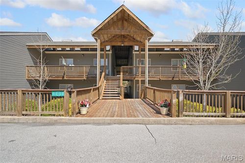 152 Geneva Cove Dr, Innsbrook, MO, 63390-6580 | Card Image