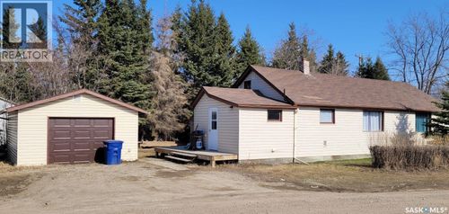 601 3rd Ave E, Meadow Lake, SK, S9X1H7 | Card Image