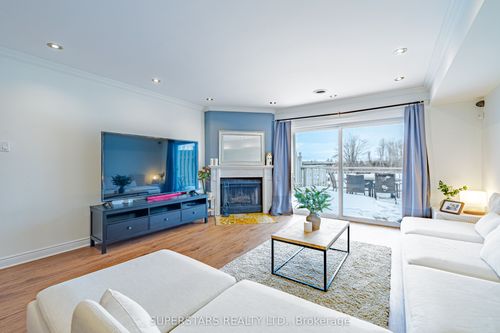 23-100 Laguna Pky, Brechin, ON, L0K1B0 | Card Image