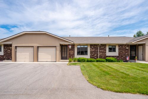 6736 Waterview Dr Sw, Grandville, MI, 49418-9408 | Card Image