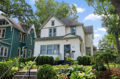 1900 Feronia Ave, Saint Paul, MN, 55104-3548 | Card Image