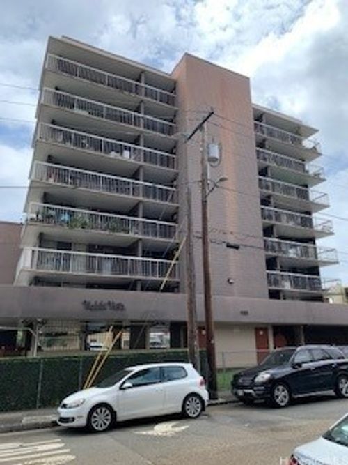 apt-602-1155 Hassinger St, Honolulu, HI, 96822-3942 | Card Image